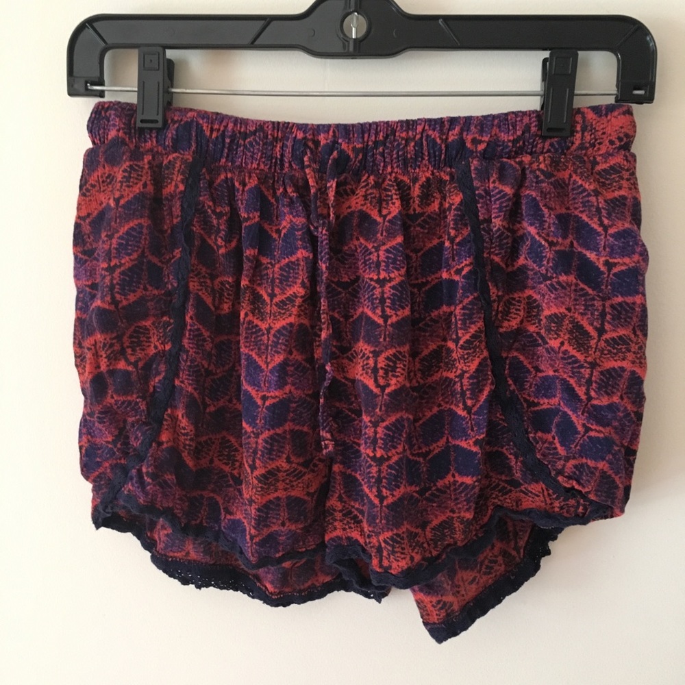 Flowy shorts